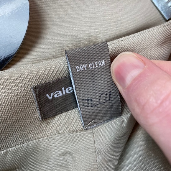 Valerie Stevens Silk Pencil Skirt - Picture 5 of 7